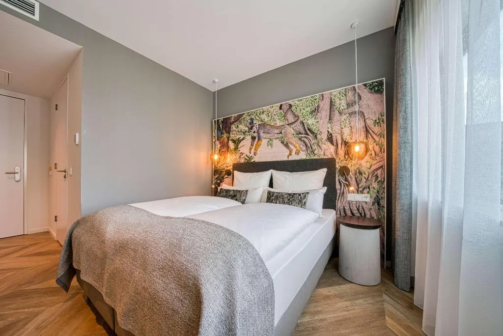 DOUBLE STANDARD Room, Vienna House Easy by Wyndham Amsterdam Airport, Amsterdam