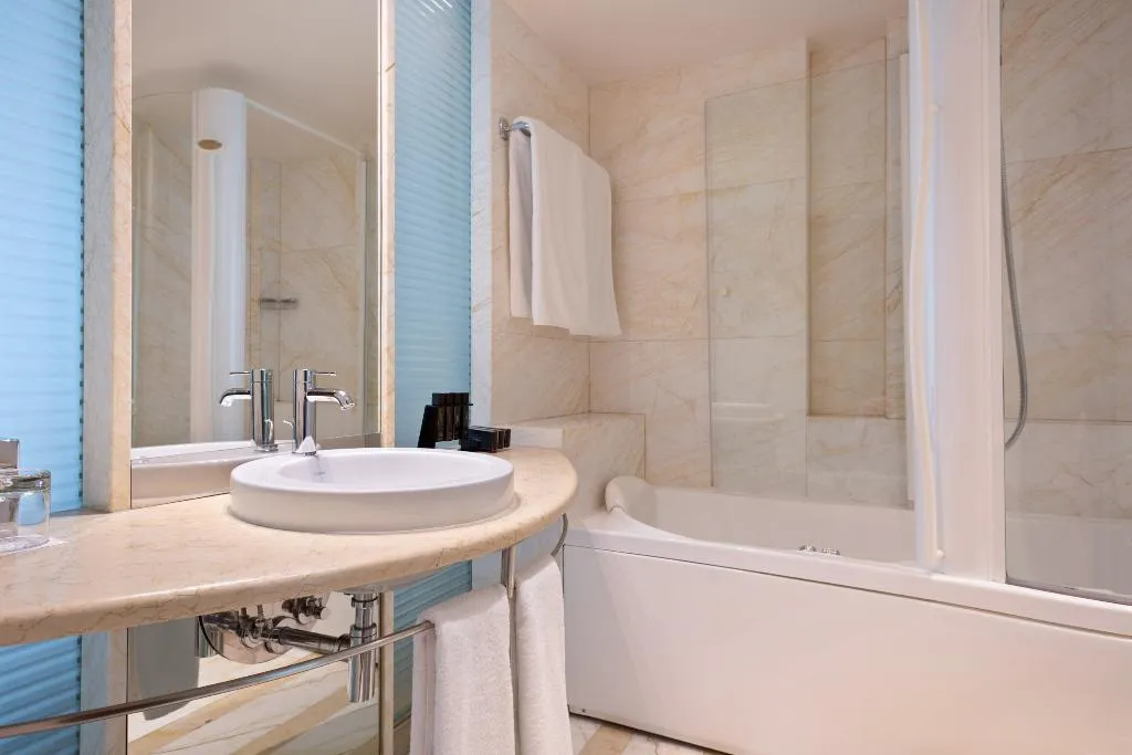 Room, Melia Athens, Athens
