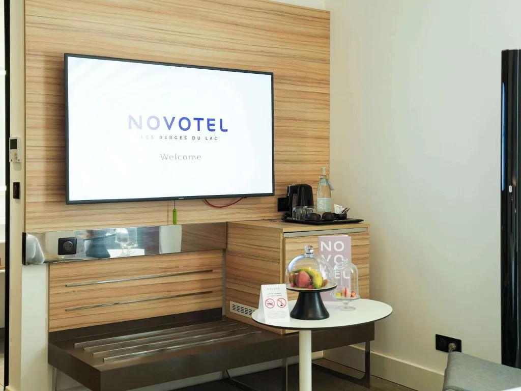 DOUBLE DELUXE Room, Novotel Tunis Lac, Tunisia