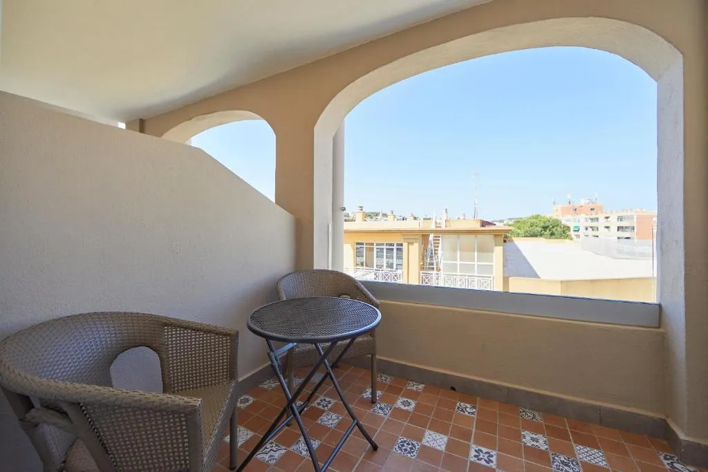 DOUBLE SINGLE USE WITH BALCONY Room, Nura Santa Ponsa Pins, Majorca