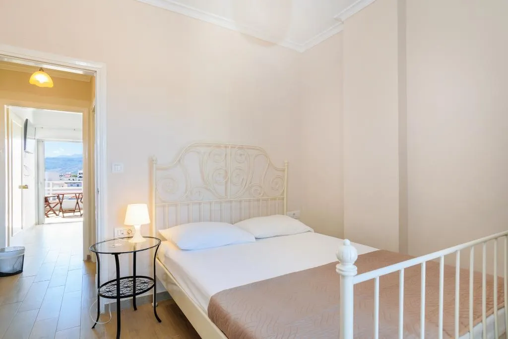 QUADRUPLE SUPERIOR Room, Archontiki, Crete