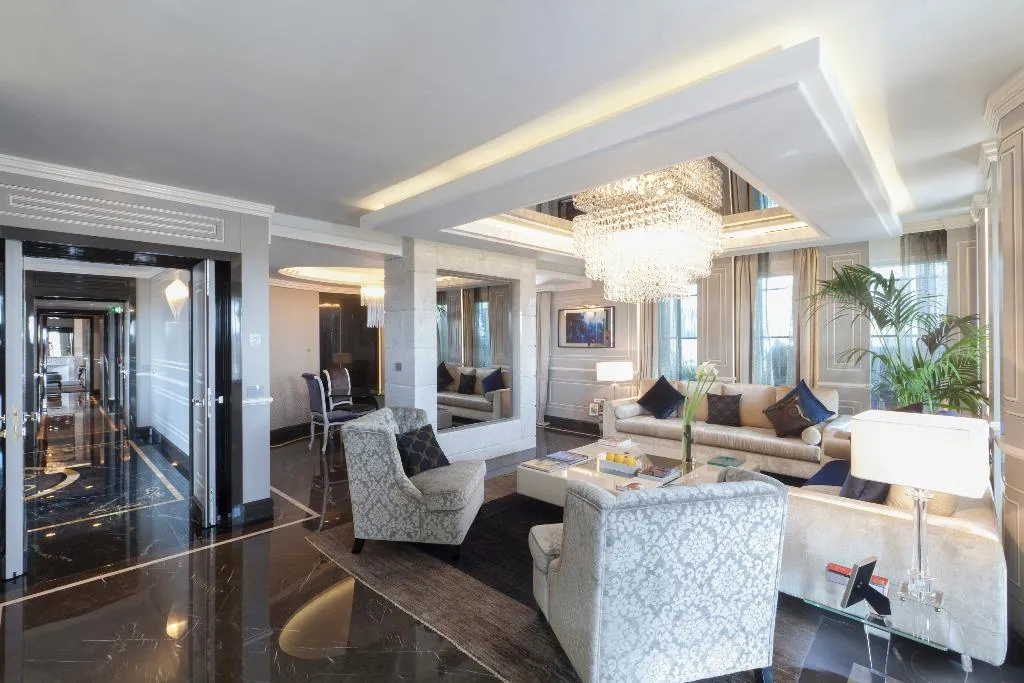 APARTMENT PENTHOUSE DELUXE Room, Baglioni Hotel Regina, Rome
