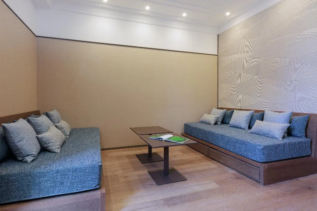 TRIPLE PREMIUM Room, Hotel Medinaceli 4*S, Barcelona