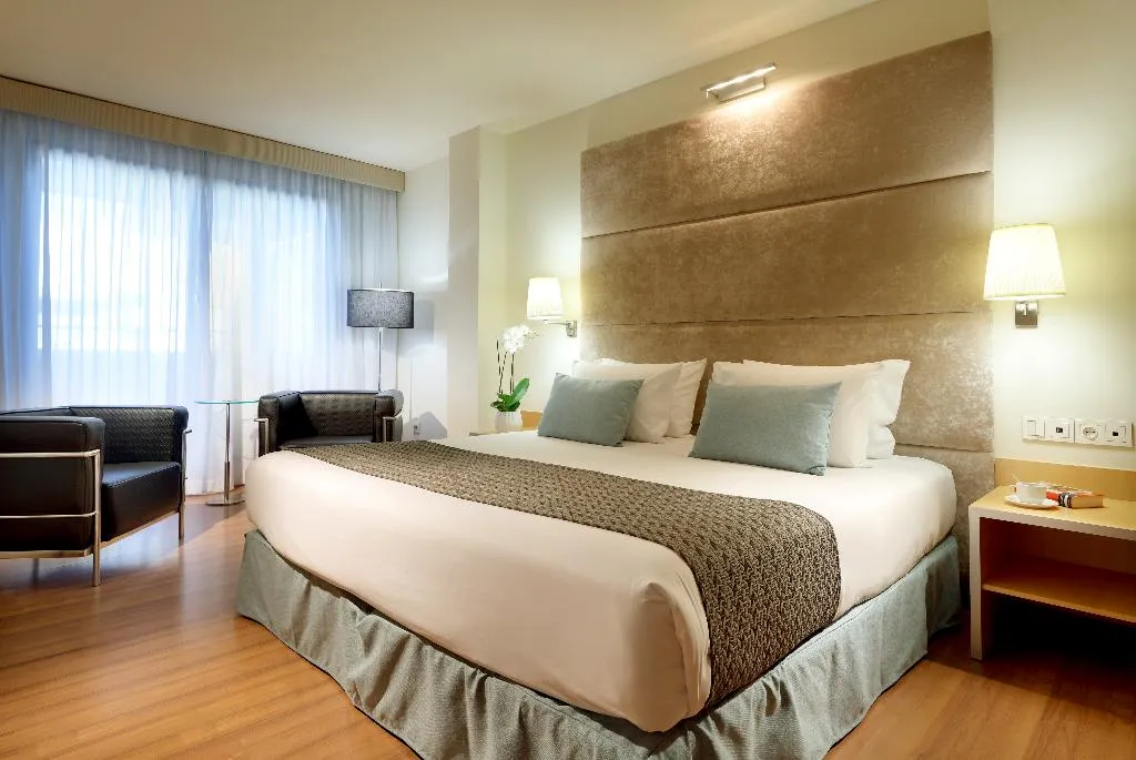 JUNIOR SUITE CAPACITY 1 Room, Eurostars Centrum Alicante, Costa Blanca
