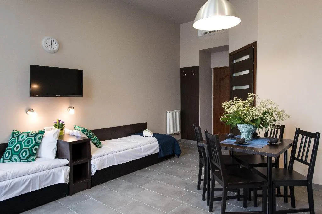 APARTMENT CAPACITY 4 Room, Happy Tower Krakow, Krakow