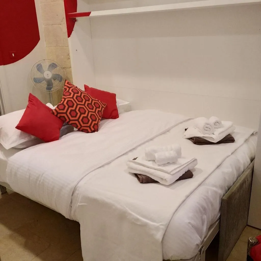 Room, Carafa Valletta Residence, Malta
