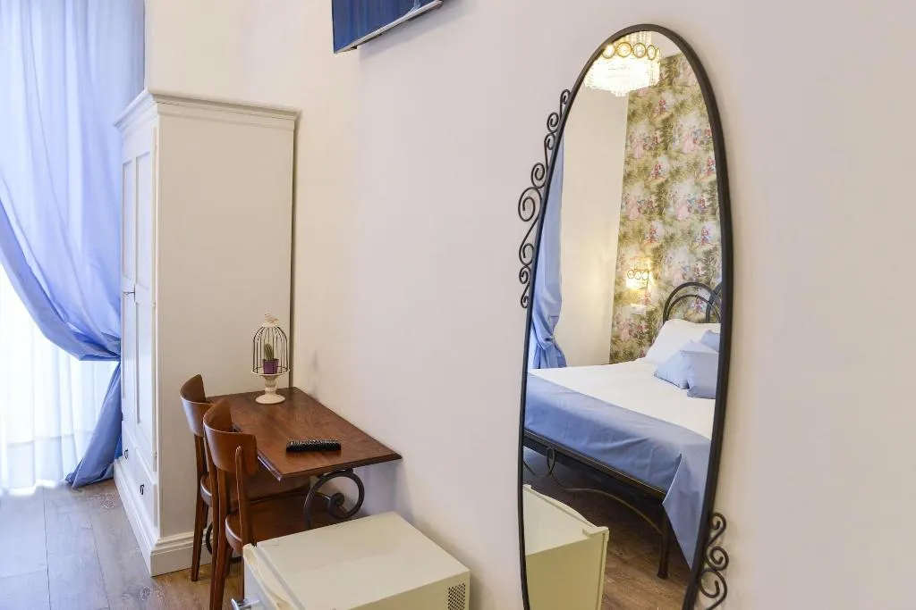 Room, Adelina Guesthouse, Naples