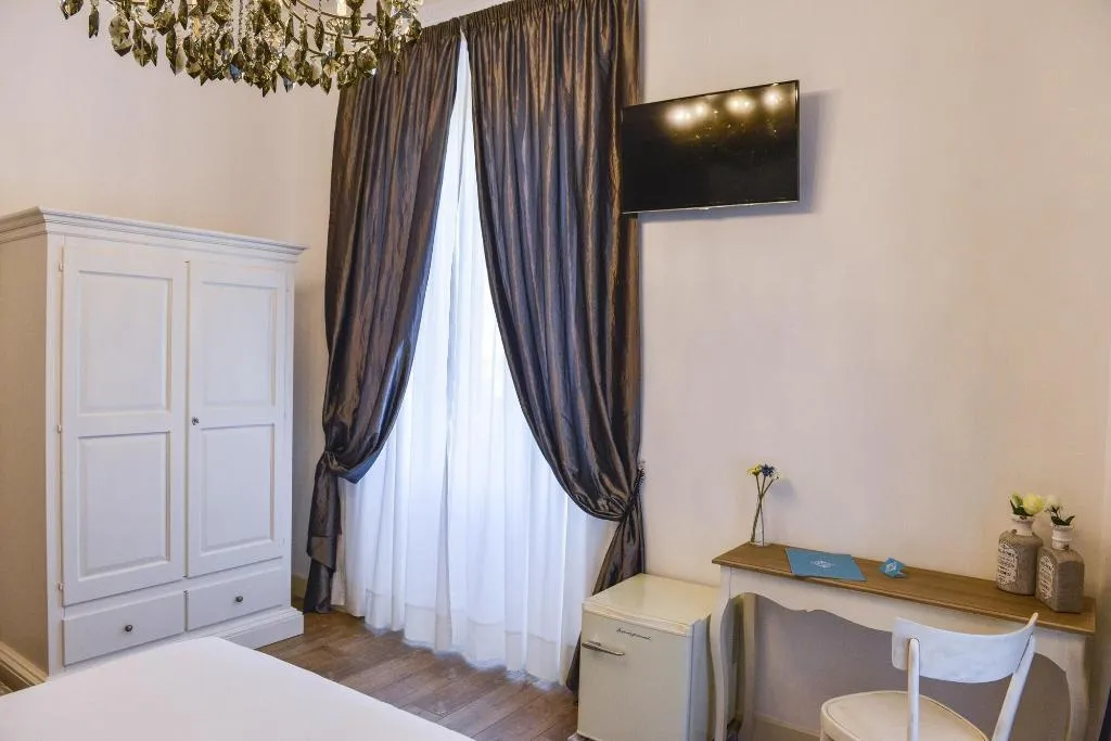 Room, Adelina Guesthouse, Naples