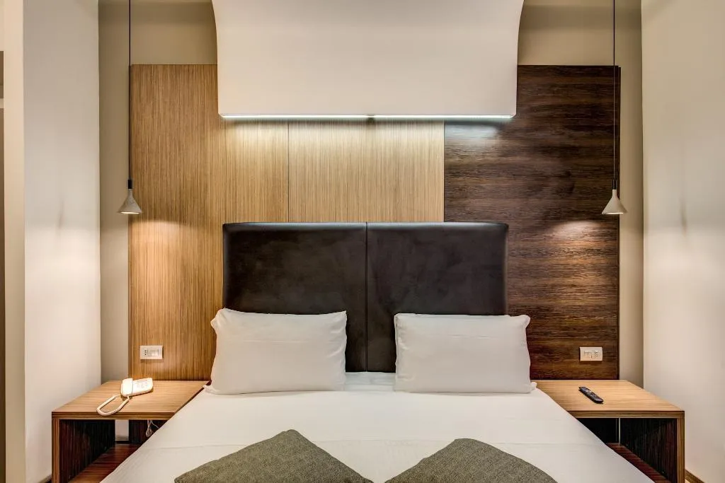 DOUBLE DELUXE Room, Trevi Collection, Rome