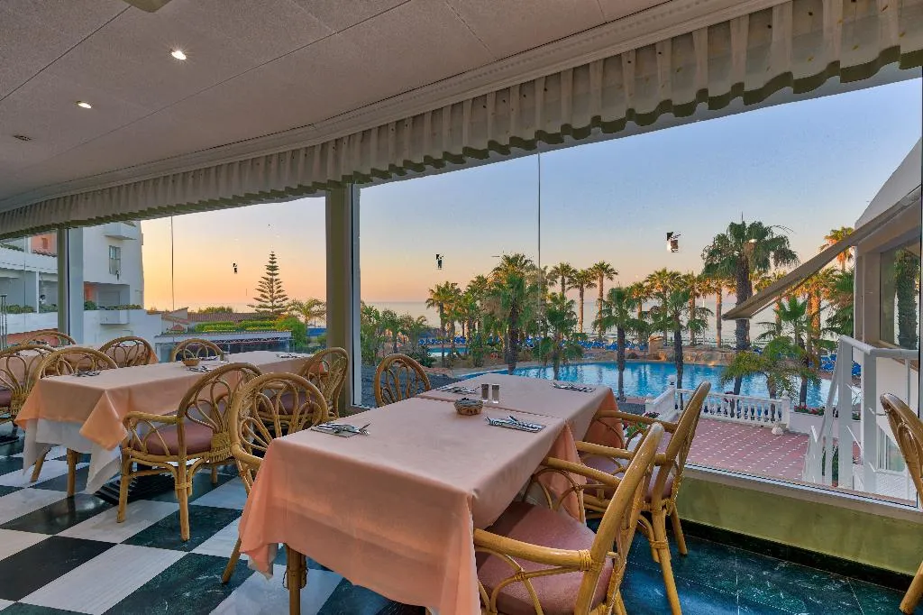 Restaurant, Marbella Playa, Costa Del Sol