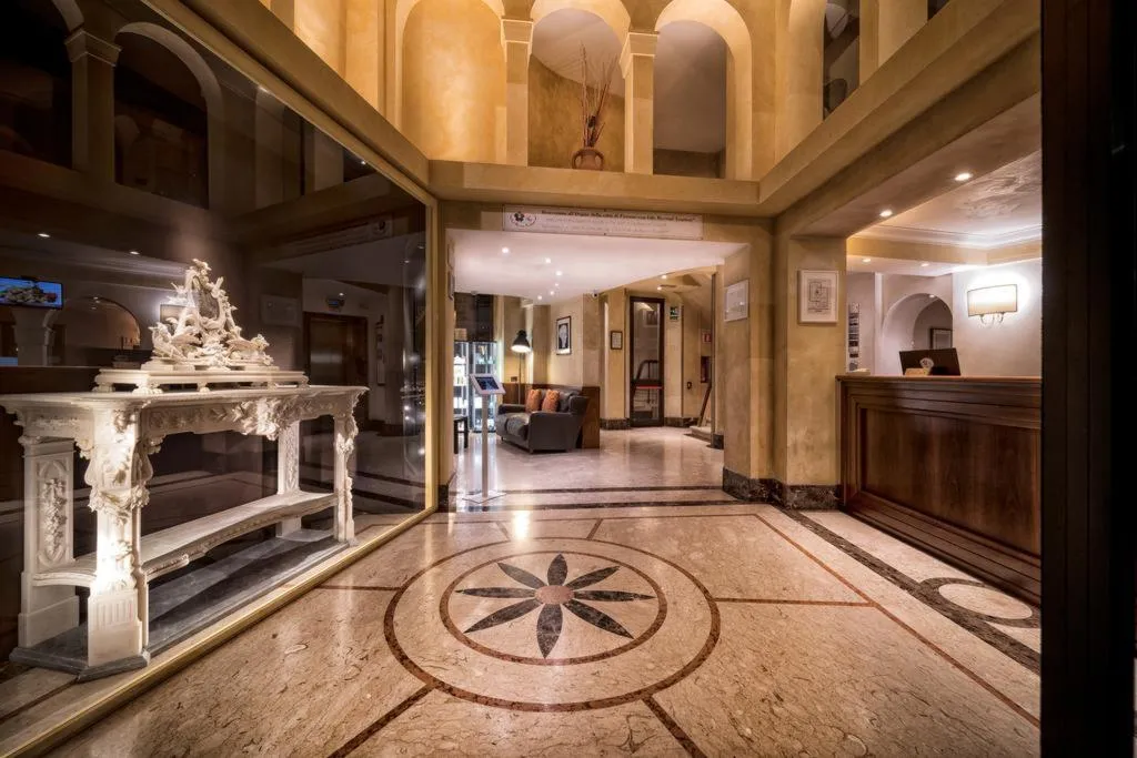 Lobby, B&B Hotel Firenze Pitti Palace al Ponte Vecchio, Florence