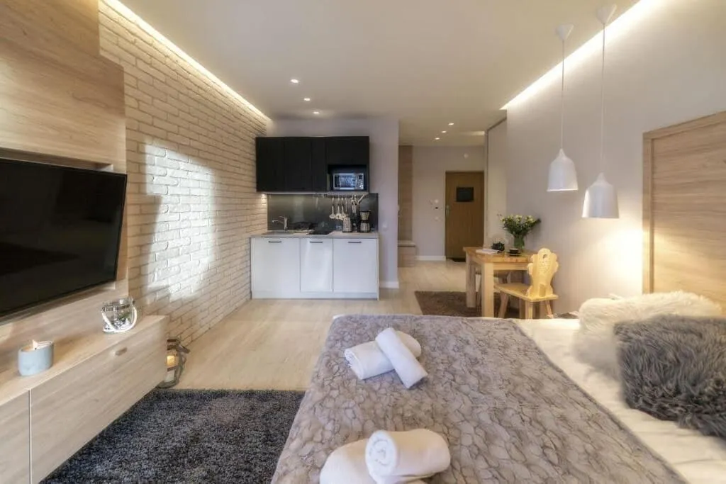 Room, ApartHotel Giewont, Krakow