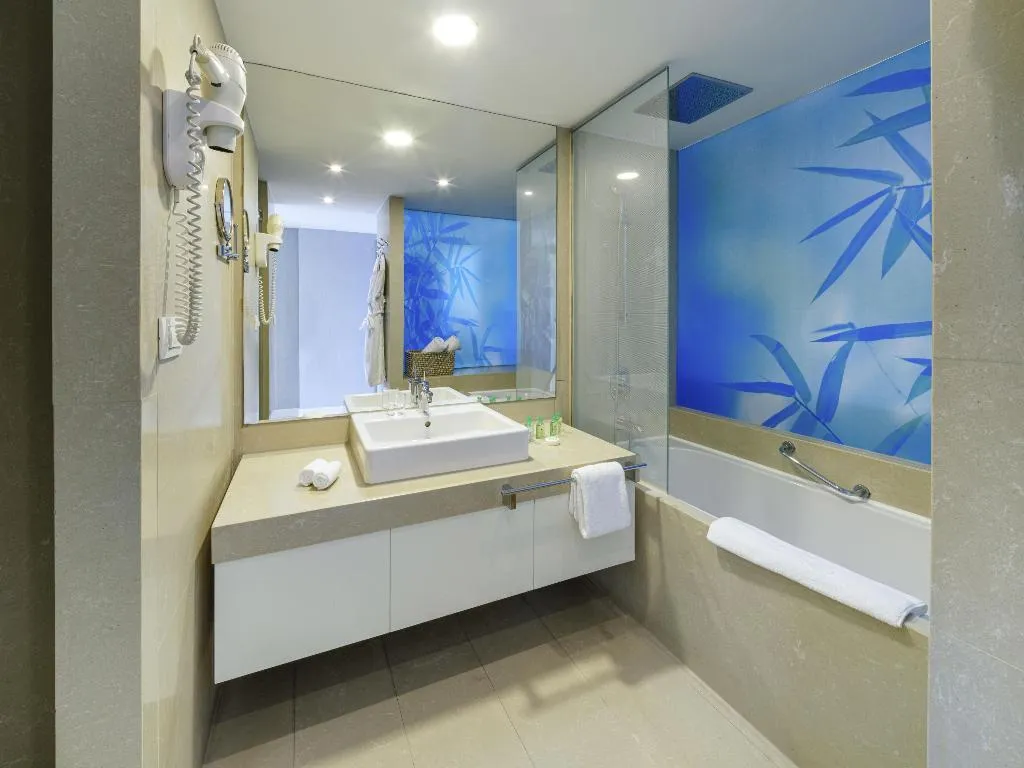 DOUBLE CLASSIC Room, Rixos Premium Dubrovnik, Dubrovnik
