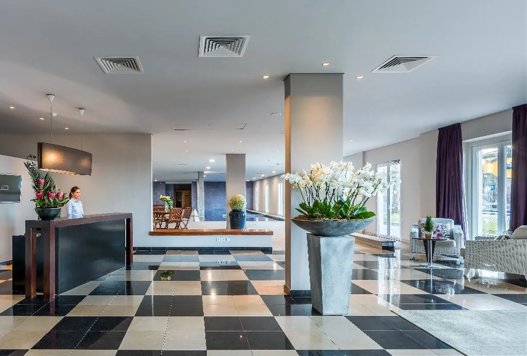 Lobby, Enotel Sunset Bay, Madeira