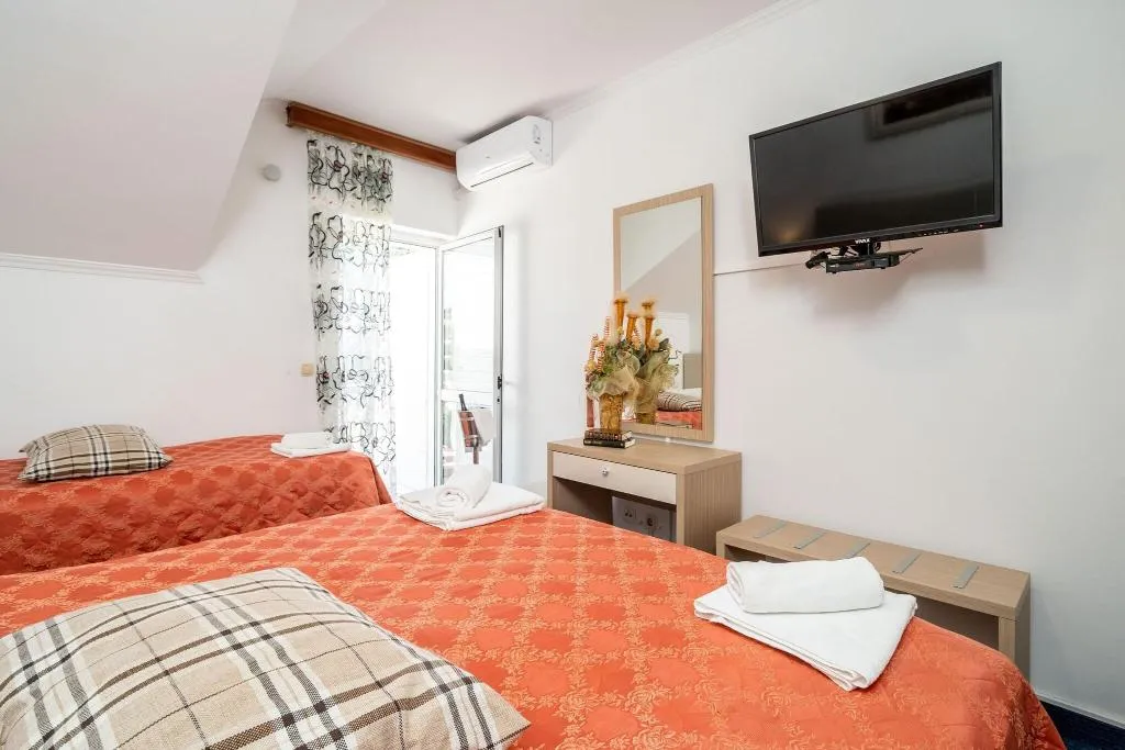 TRIPLE TWO BEDS Room, Dubrovnik, Dubrovnik