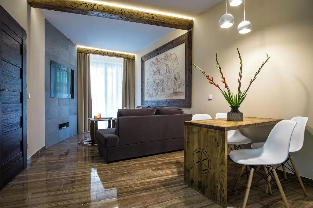 Room, ApartHotel Giewont, Krakow