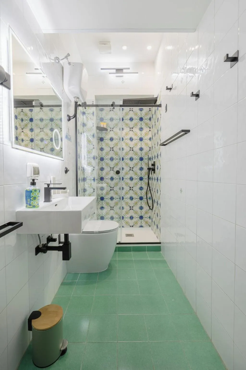 Room, Napolicentro Mare, Naples
