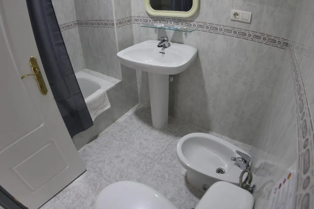 APARTMENT CAPACITY 6 TWO BEDROOMS Room, Marina Internacional, Costa Blanca