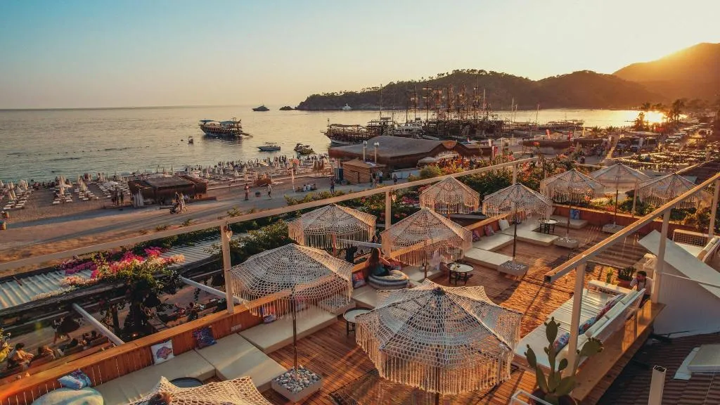 Terrace, Oyster Residences, Dalaman