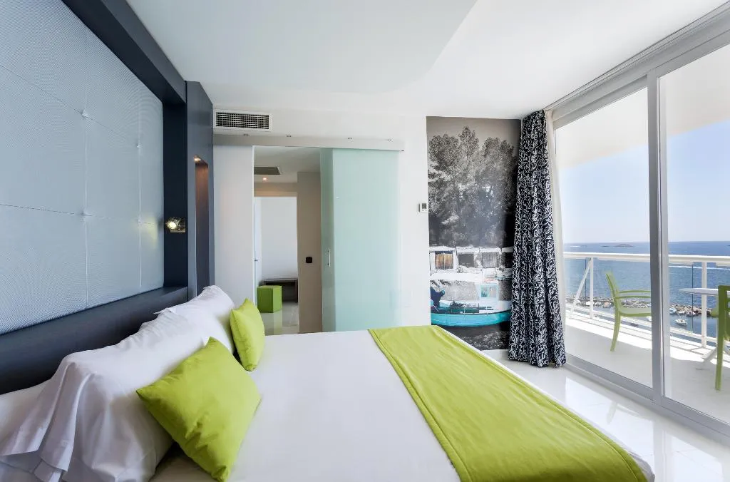JUNIOR SUITE STANDARD Room, The Ibiza Twiins, Ibiza