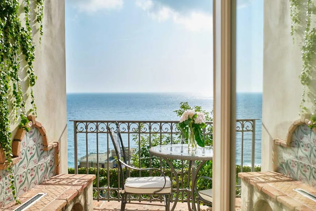 SUITE ONE BED Room, Botanico San Lazzaro, Naples