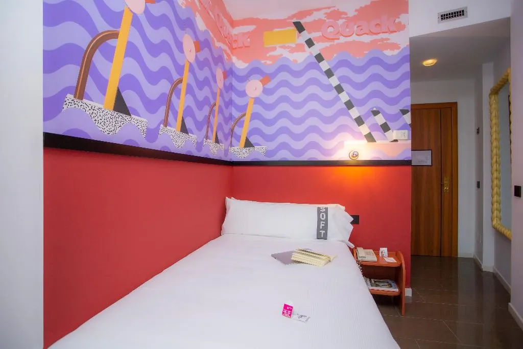 SINGLE SUPERIOR Room, Casual Eclettico Milano, Milan