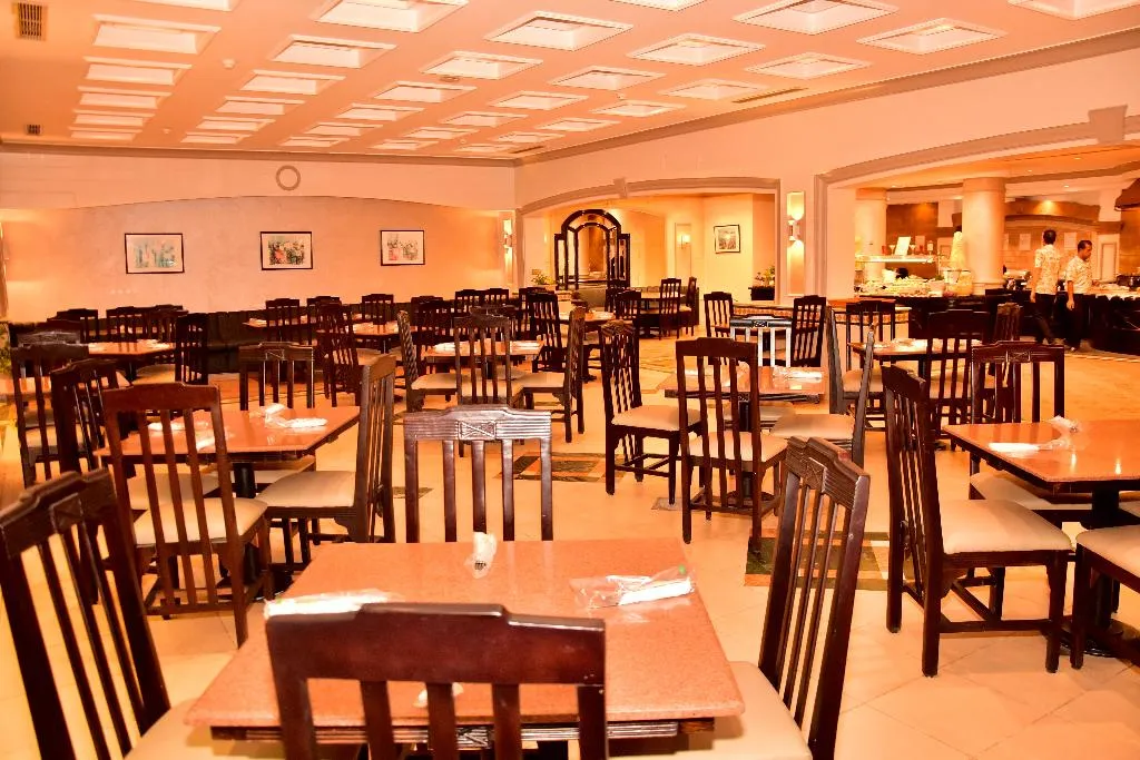 Restaurant, Dive Inn Resort, Red Sea Riviera