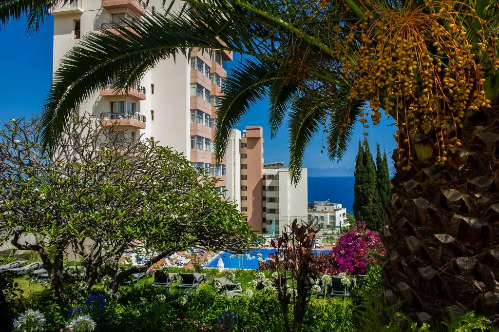 Terrace, Estrelicia Hotel, Madeira