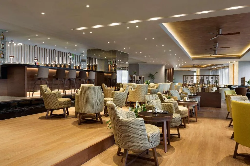 Bar, Wyndham Grand Athens, Athens