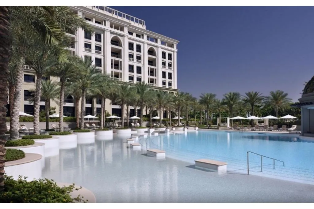 Pool, Palazzo Versace Dubai, Dubai