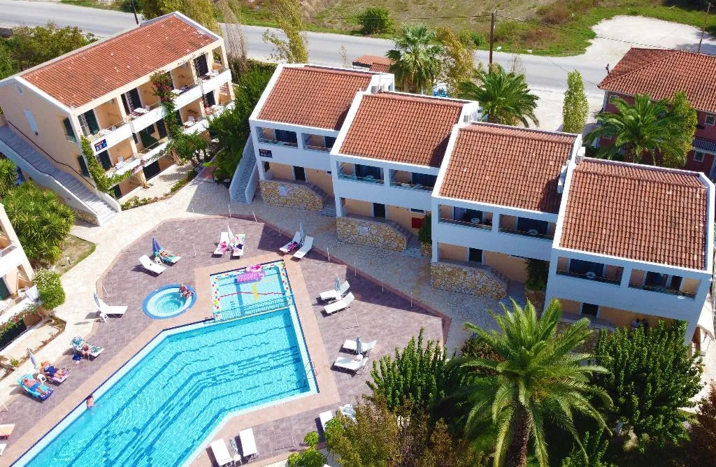 General view, Oscar, Zante