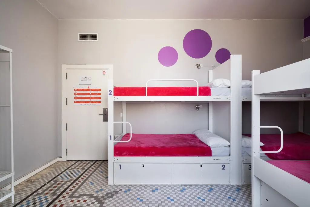 Bed in dormitory CAPACITY 6 WITH SHARED BATHROOM Room, Purple Nest, Valencia