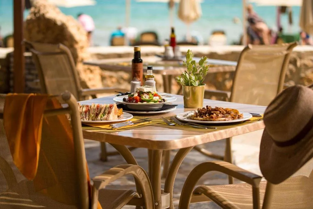 Restaurant, Kernos Beach, Crete
