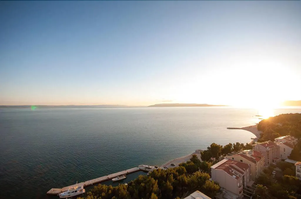 Sports and Entertainment, Maritimo, Split