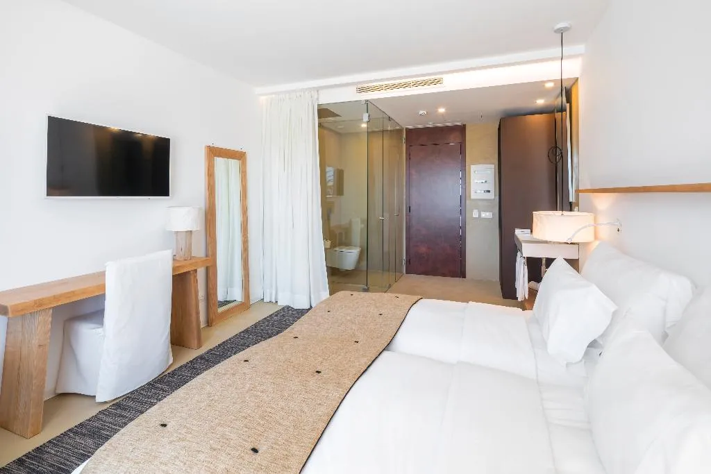 Double or Twin CITY VIEW Room, Lagos Avenida Hotel, Algarve