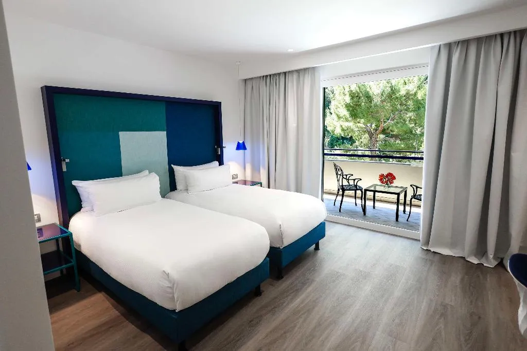 TWIN SUPERIOR Room, Hilton Sorrento Palace, Naples