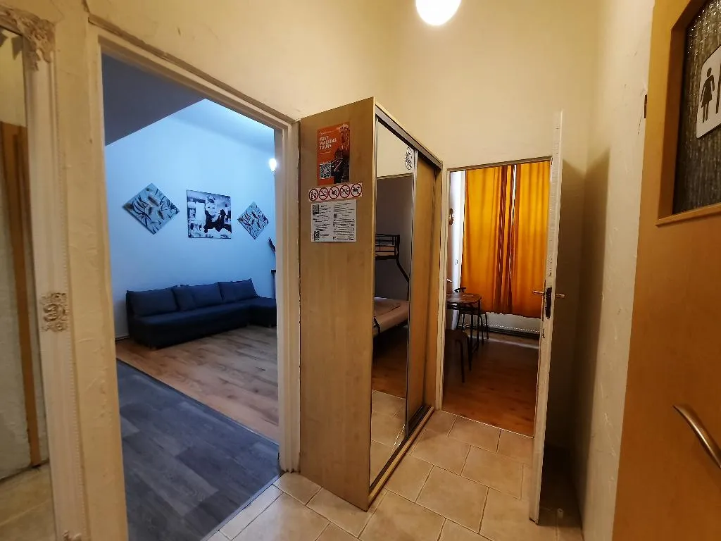 APARTMENT TWO BEDROOMS Room, Lorf Hostel&Coffee, Krakow