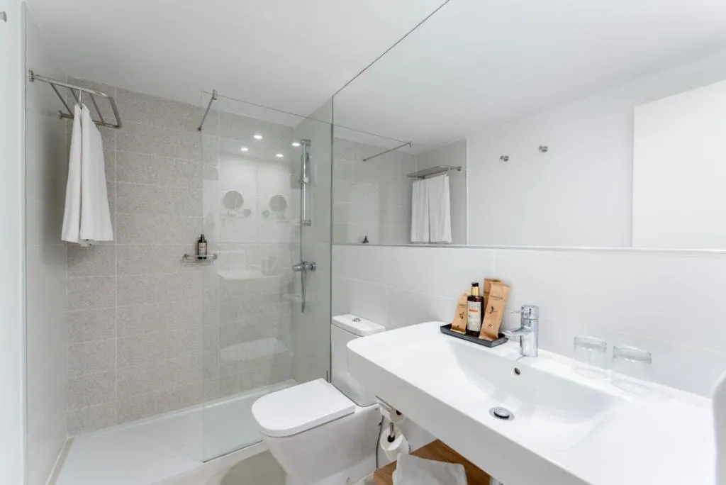 JUNIOR SUITE CAPACITY 4 Room, Hotel LIVVO Anamar Suites, Gran Canaria