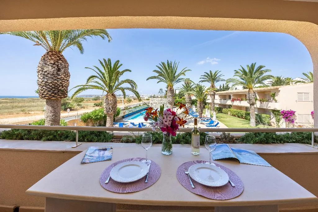 APARTMENT ONE BEDROOM WITH AIR CONDITIONING Room, Vila Palmeira, Algarve