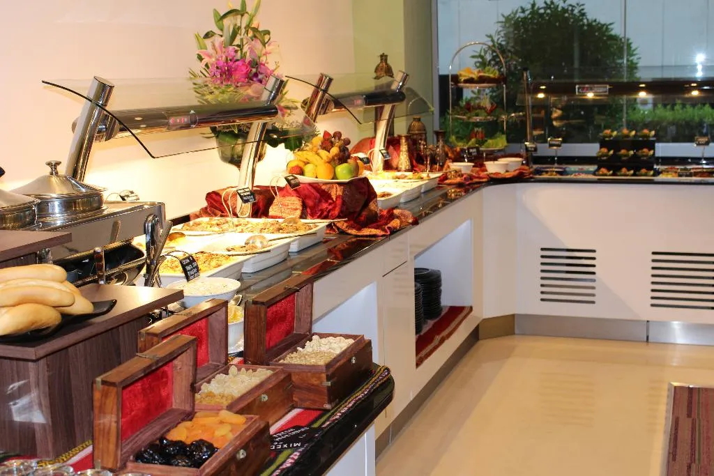 Restaurant, J5 Rimal Hotel Apartments, Dubai