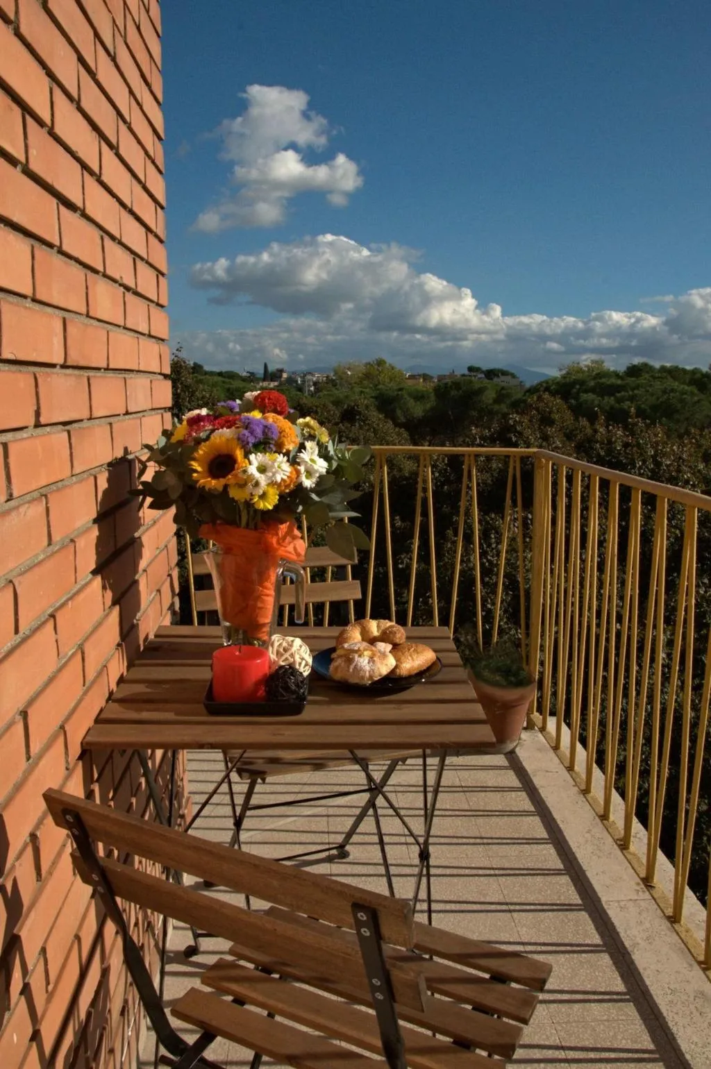 Sports and Entertainment, Movie Home B&B, Rome