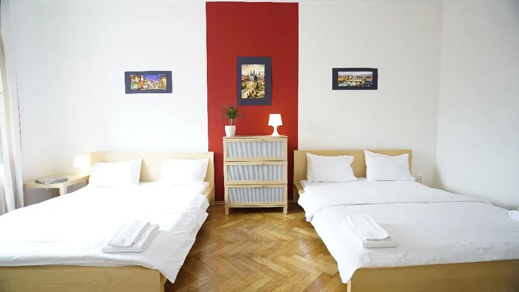 APARTMENT ONE BEDROOM ONE BATHROOM Room, Royal Road Residence, Prague