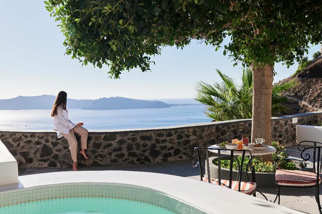 SUITE WITH JACUZZI Room, San Antonio, Santorini