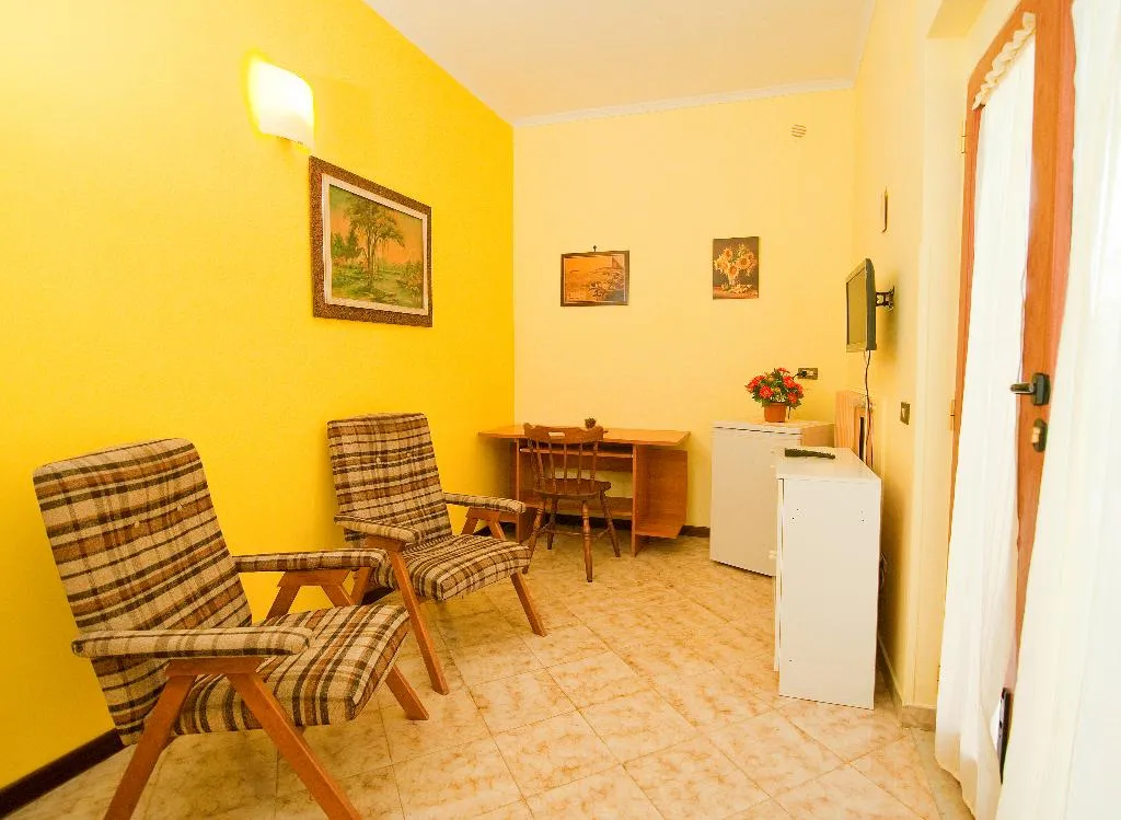 General view, B&B Green Paradise, Naples
