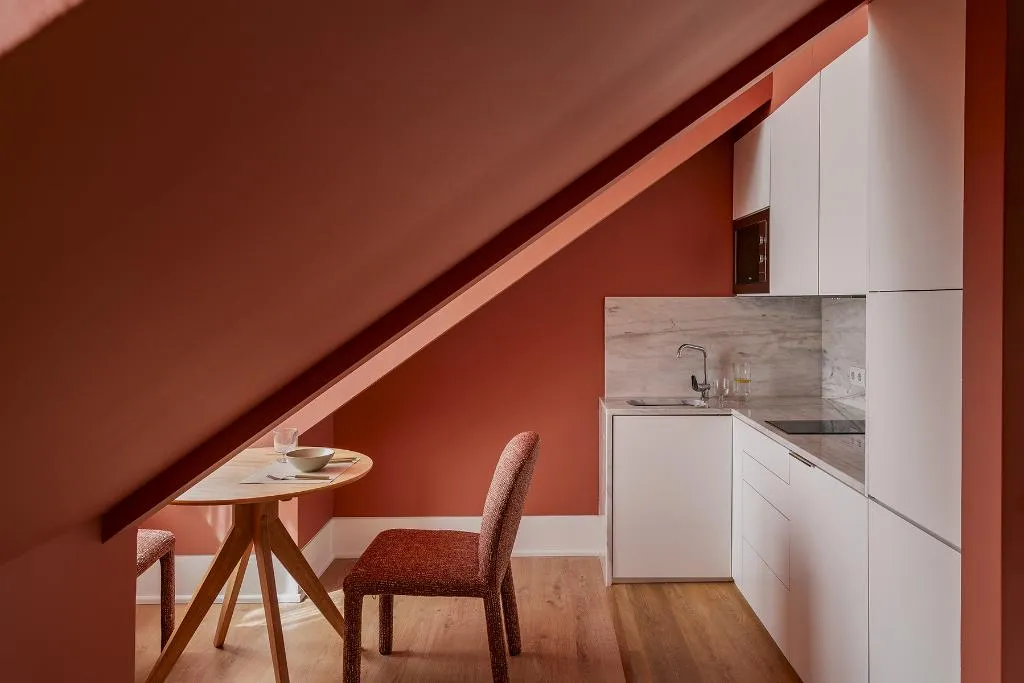 Room, Vincci Baixa Suites Apartments, Lisbon