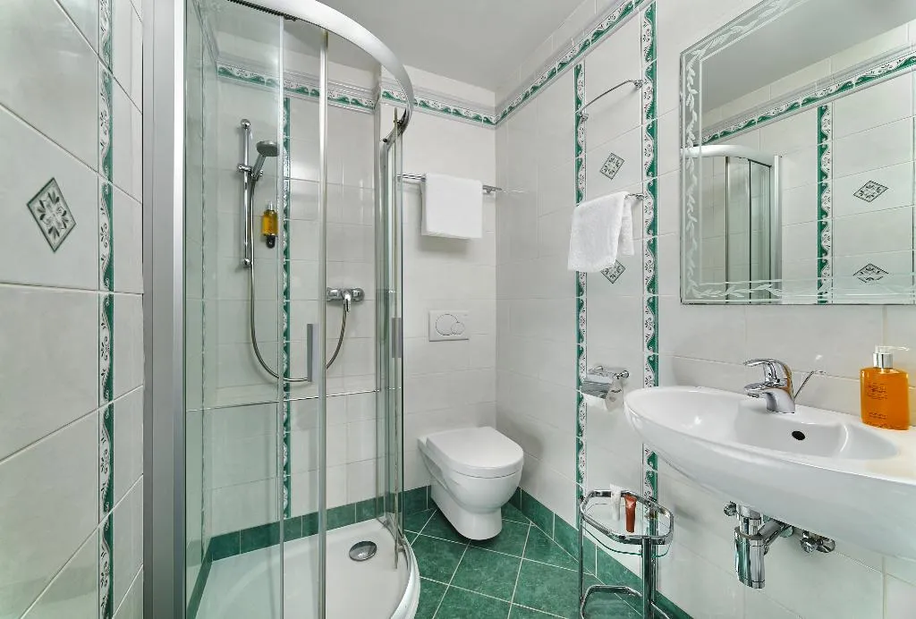 Double or Twin SUPERIOR Room, Green Garden Hotel Prague, Prague
