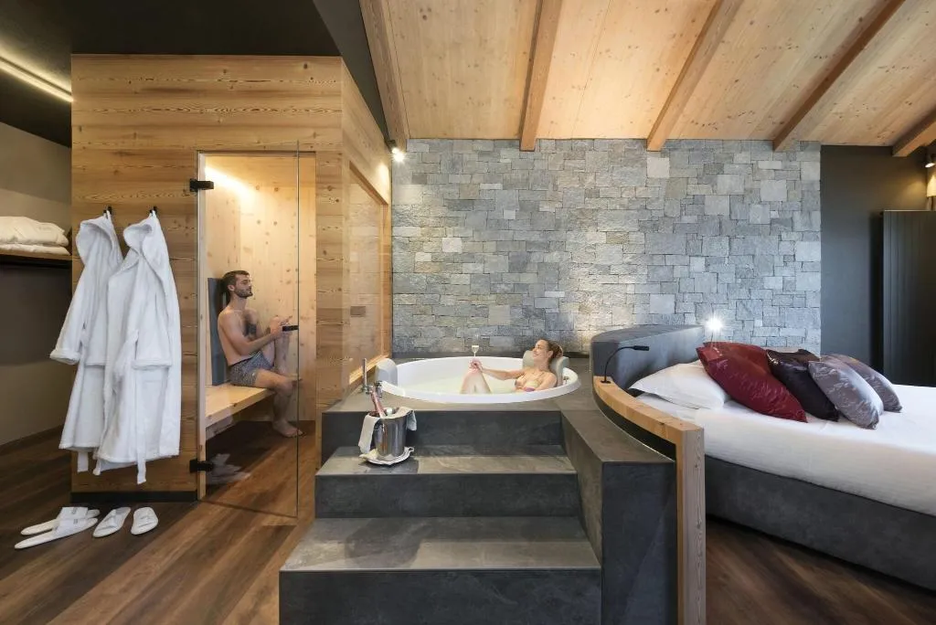 Room, Lac Salin Spa & Mountain Resort, Milan