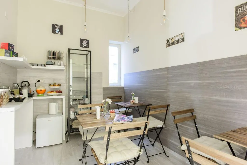 Restaurant, Morra's Home, Naples
