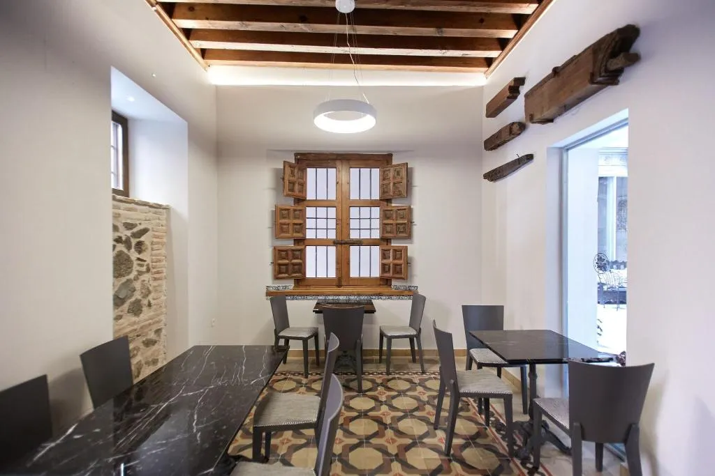 Restaurant, Hospedium Posada De La Silleria, Madrid