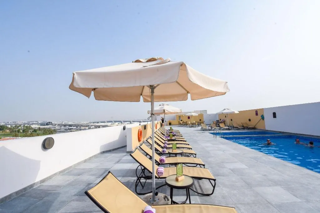 Terrace, Premier Inn International Airport, Dubai